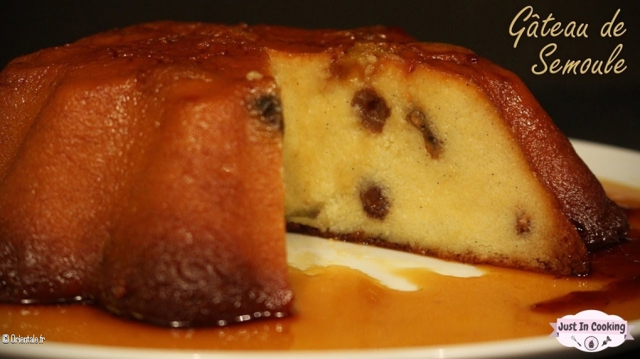 Gâteau de semoule aux fruits secs Gâteau de semoule aux fruits secs