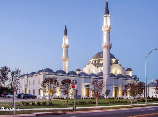 La mosqu�e Diyanet Center of America