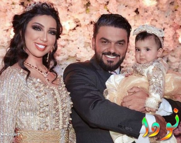 Dounia Batma avec son enfant et son mari, Mohammed al Turk, à l'époque de l'harmonie Dounia Batma avec son enfant et son mari, Mohammed al Turk, à l'époque de l'harmonie